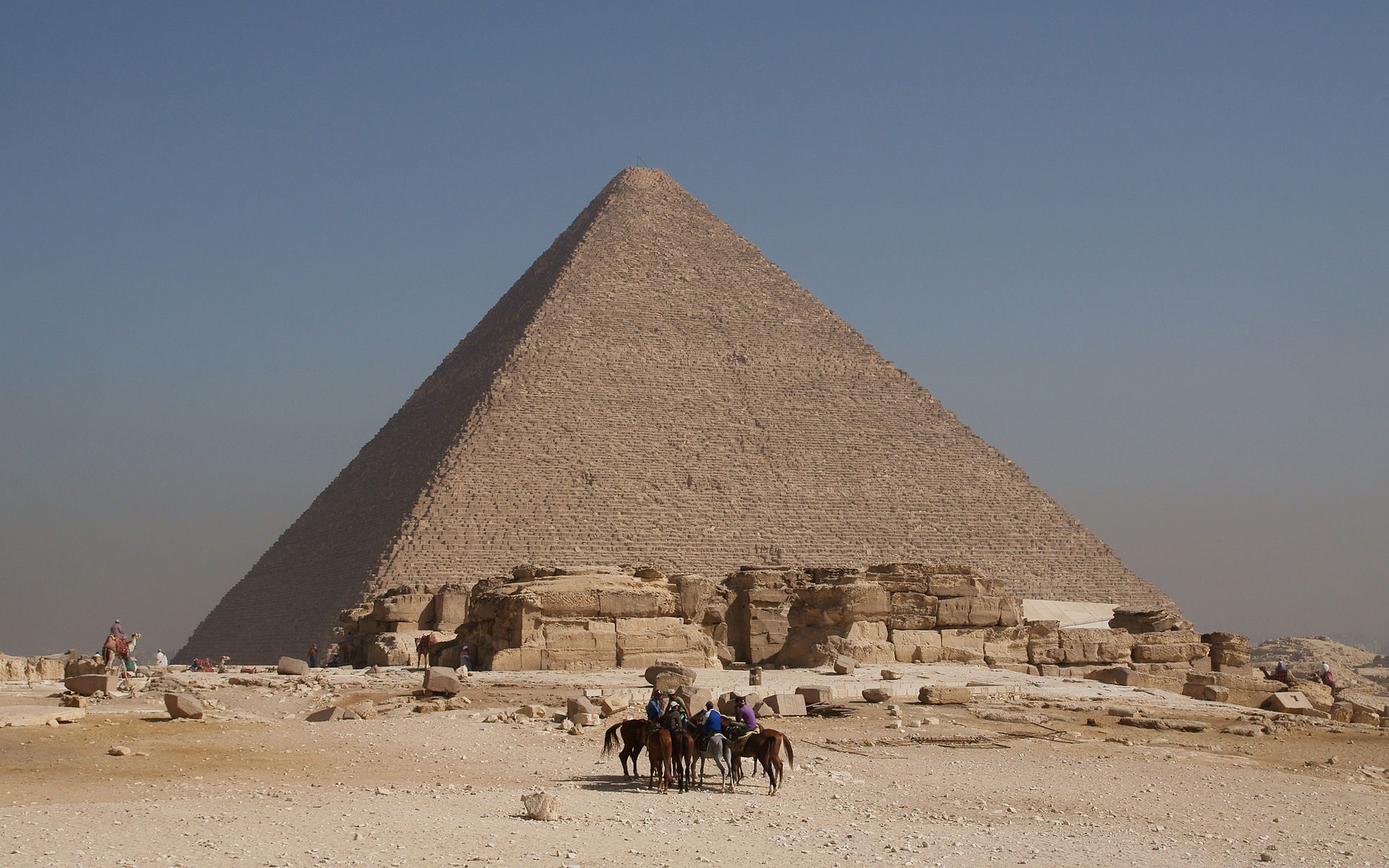 Close view of the Great Pyramid of Khufu at Giza