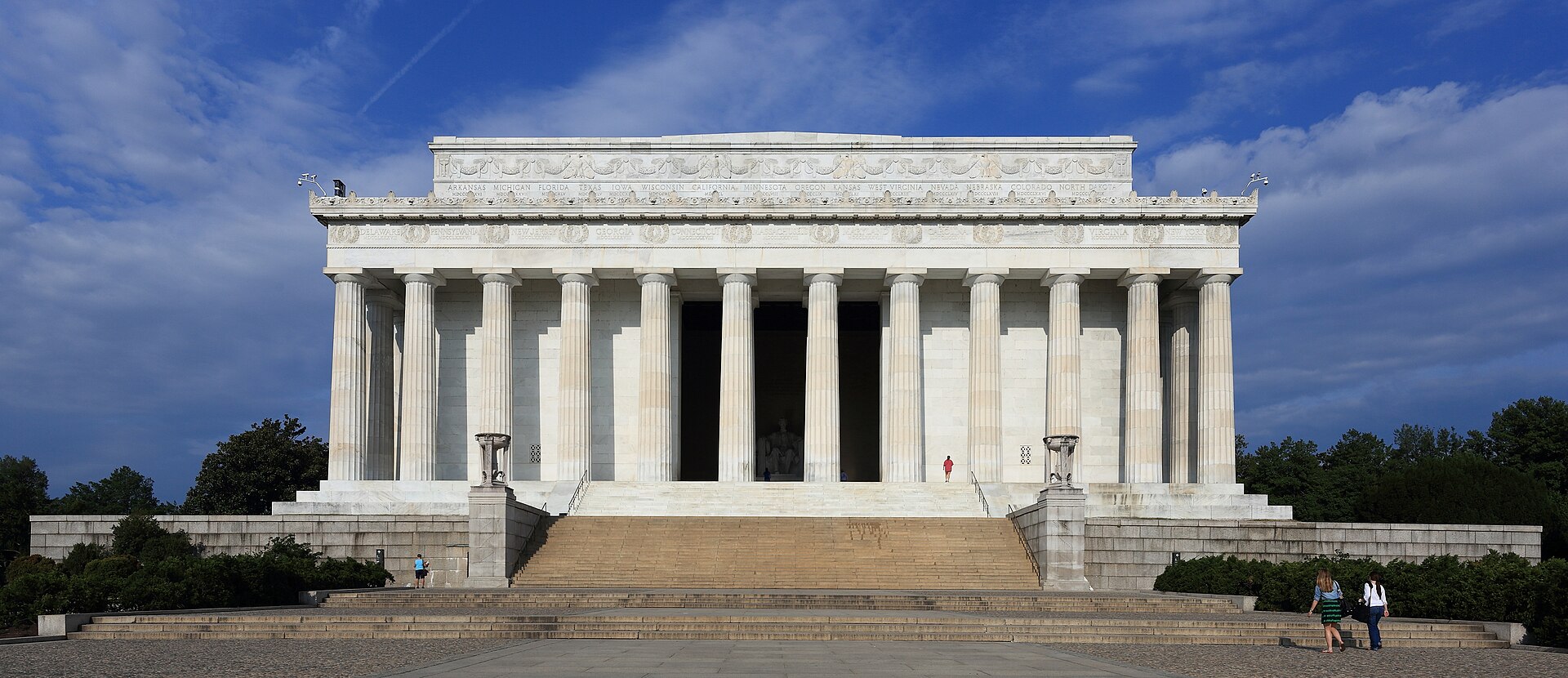 The Lincoln Memorial east side with its iconic Greek Doric columns