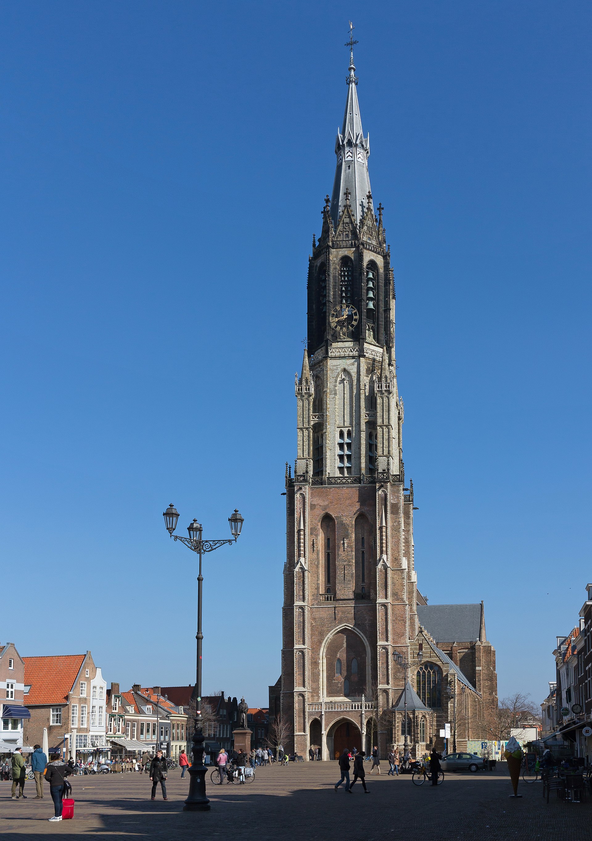 The Nieuwe Kerk tower rising above the Markt square in Delft