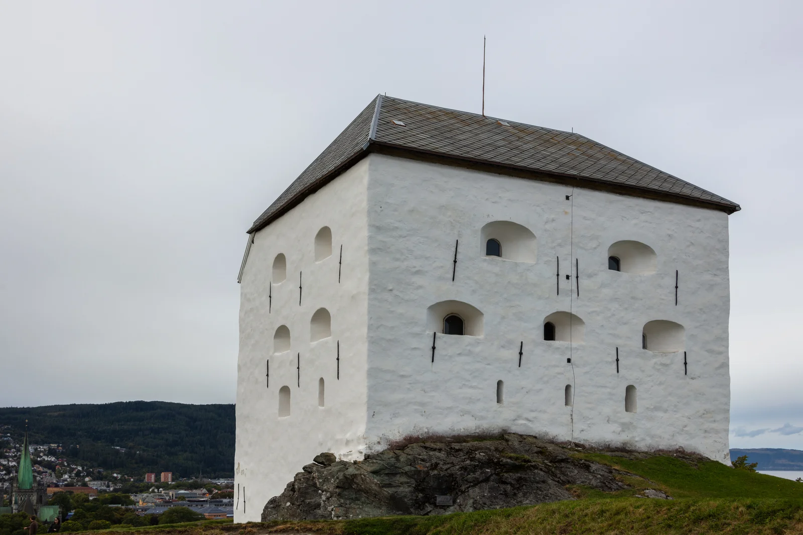 The white stone donjon tower of Kristiansten Fortress overlooking Trondheim