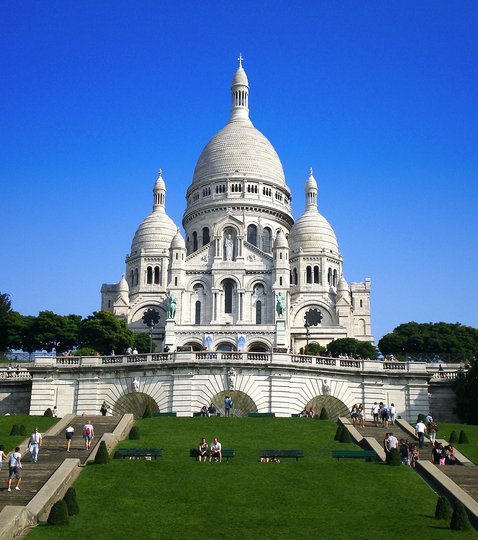 Sacré-Cœur Basilica in Montmartre, Paris