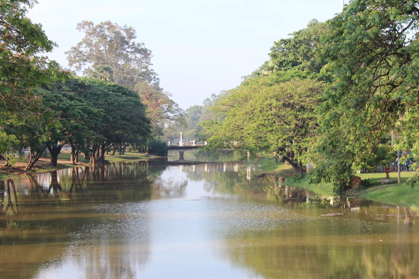 Siem Reap River flowing through the city centre, Siem Reap, Cambodia