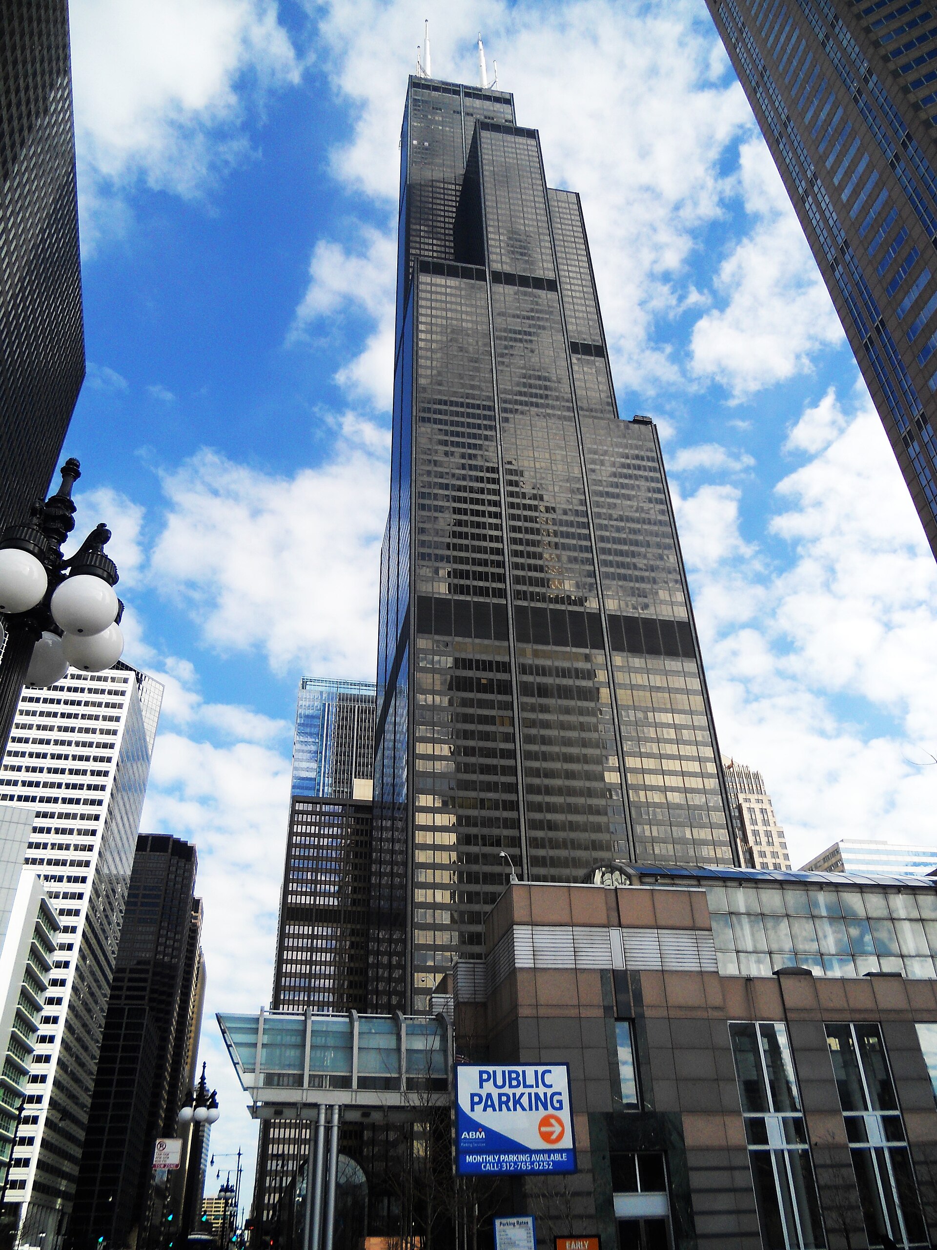 Willis Tower rising above the Chicago skyline