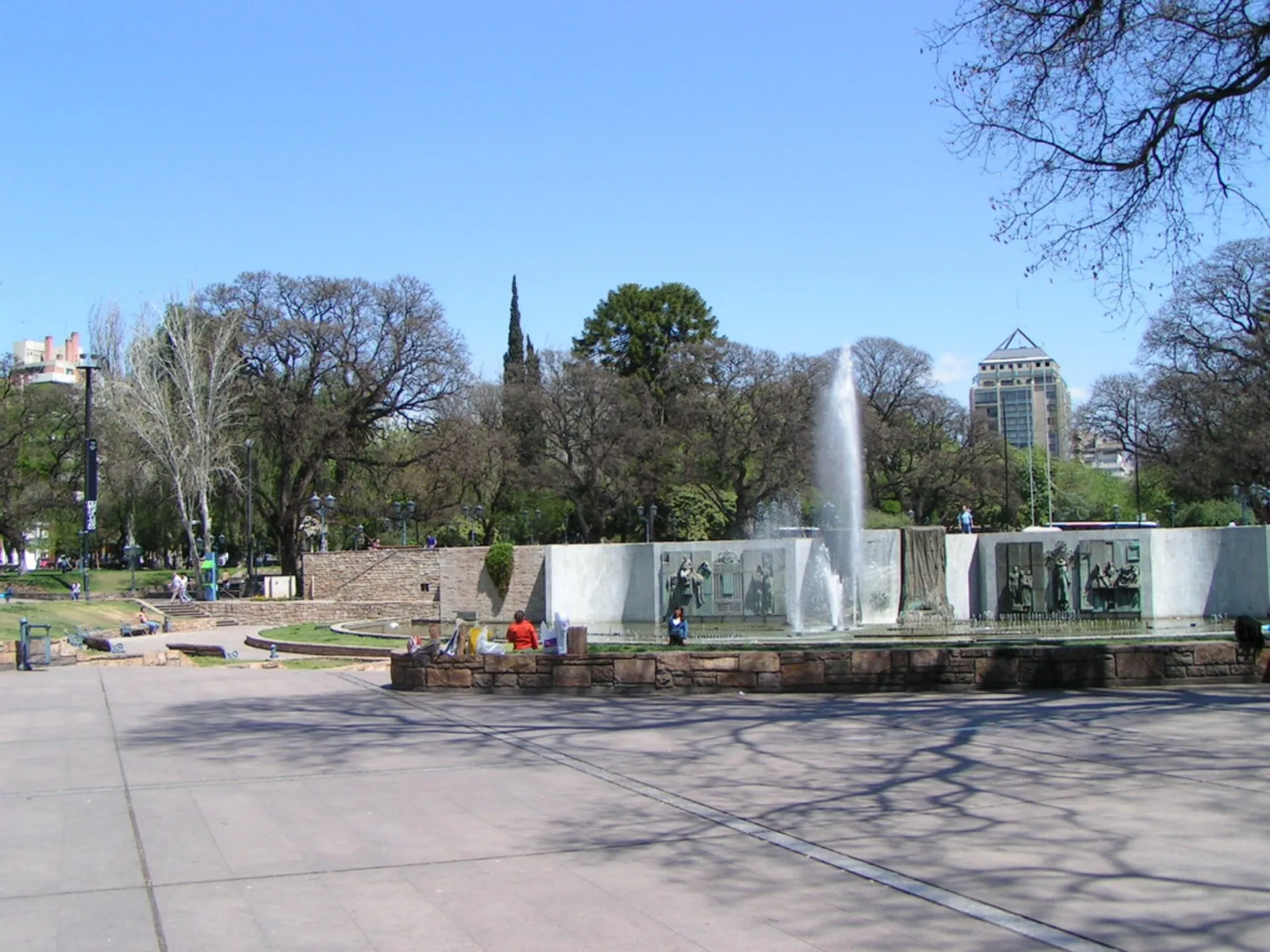 Plaza Independencia with fountain in Mendoza city, Argentina