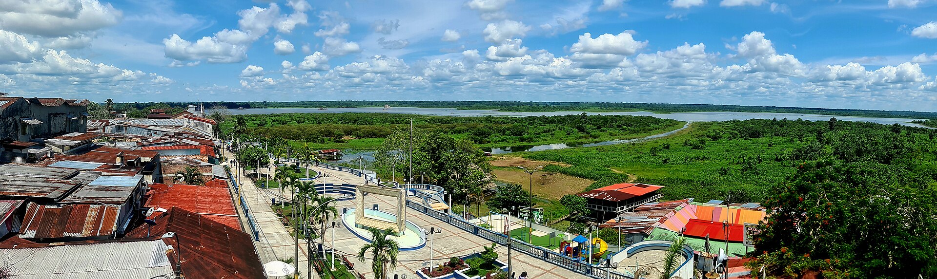 Panoramic view of the Itaya River from the Malecon Maldonado boardwalk in Iquitos, Peru