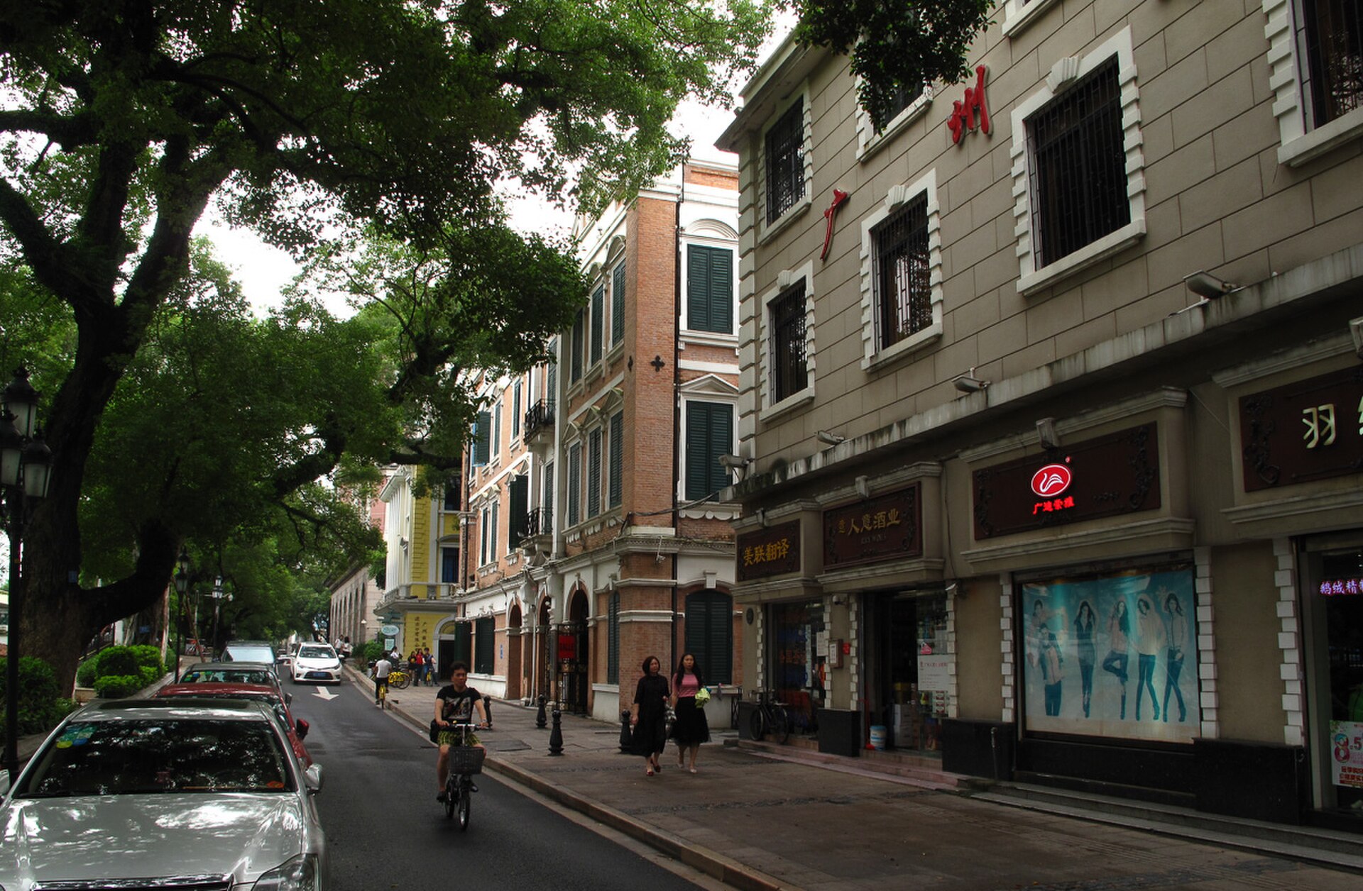 Tree-lined boulevard with colonial architecture on Shamian Island, Guangzhou