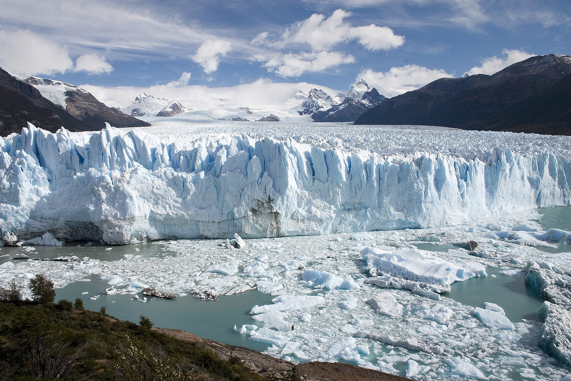 Perito Moreno Glacier in Los Glaciares National Park, southern Patagonia, Argentina