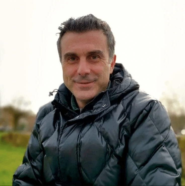 Javier, expert private tour guide for La Sagrada Familia in Barcelona